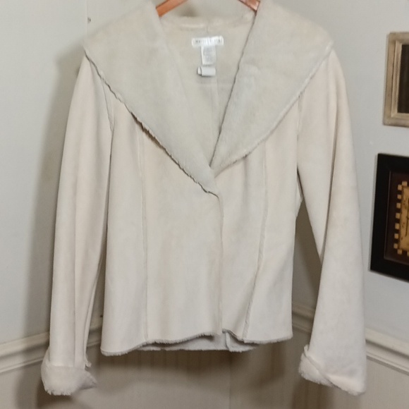 White House Black Market Jackets & Blazers - WHBM 32oz  faux suede  faux fur lined coat